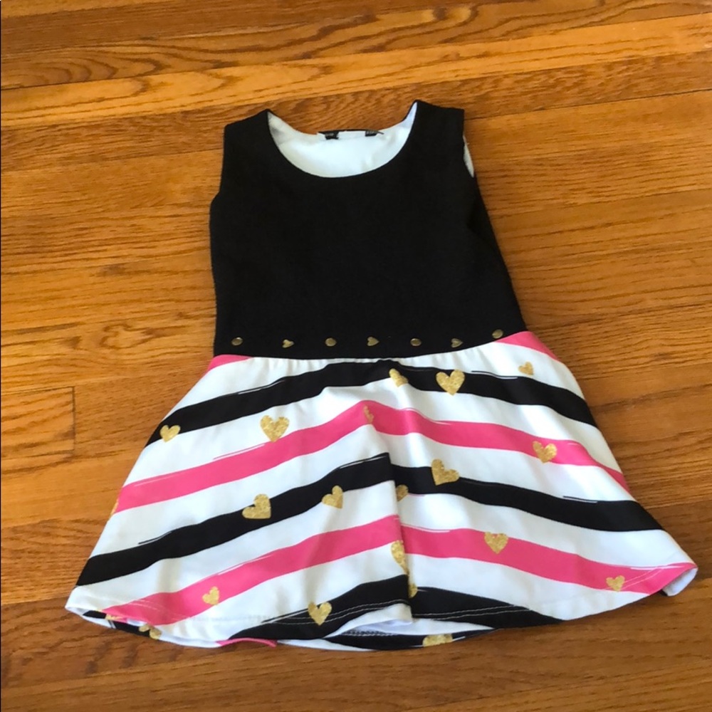 Les Tout Petits girls dress sz 4